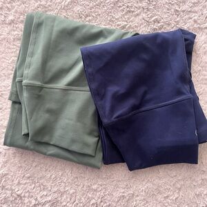 2 pairs of Hollister Flare leggings